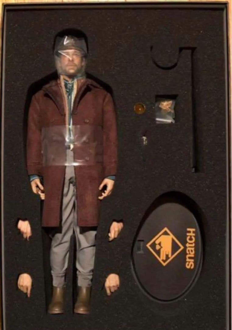 【海外製品】映画 「sncath」BLACK 8 STUDIO 高さ約30cm