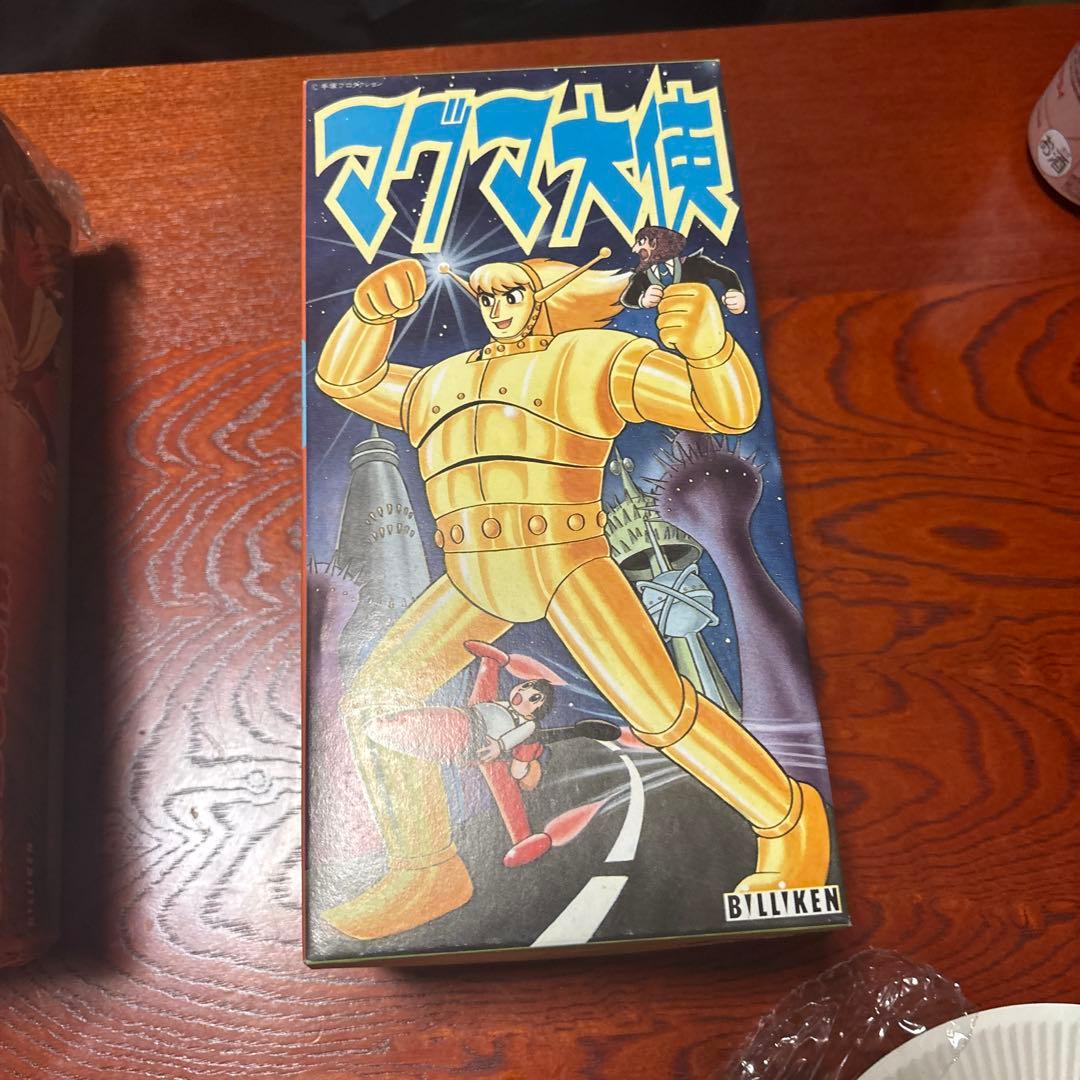 まほろし探偵 エイトマン 鉄腕アトム マグマ大使、ブリキ、フィギュアセット