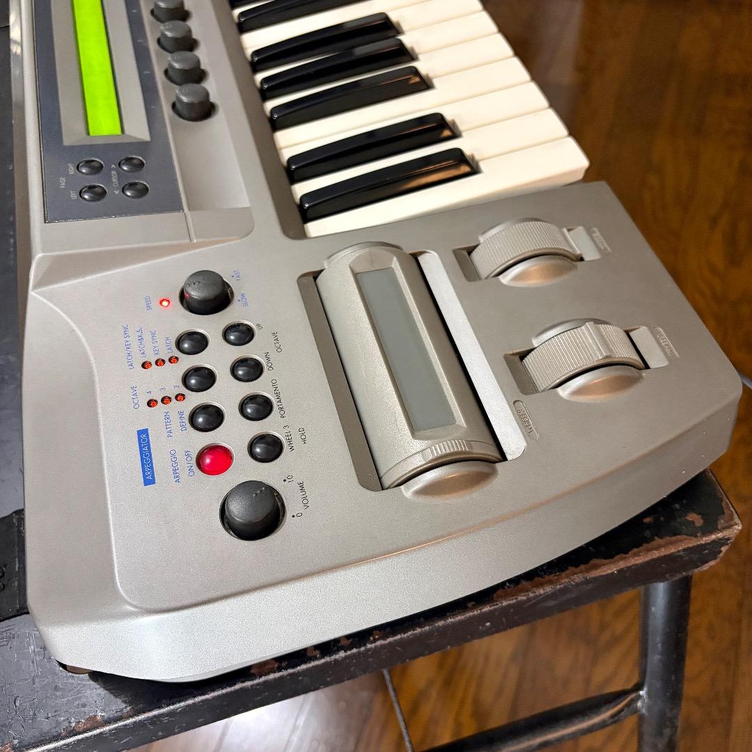 鍵盤楽器 KORG Prophecy