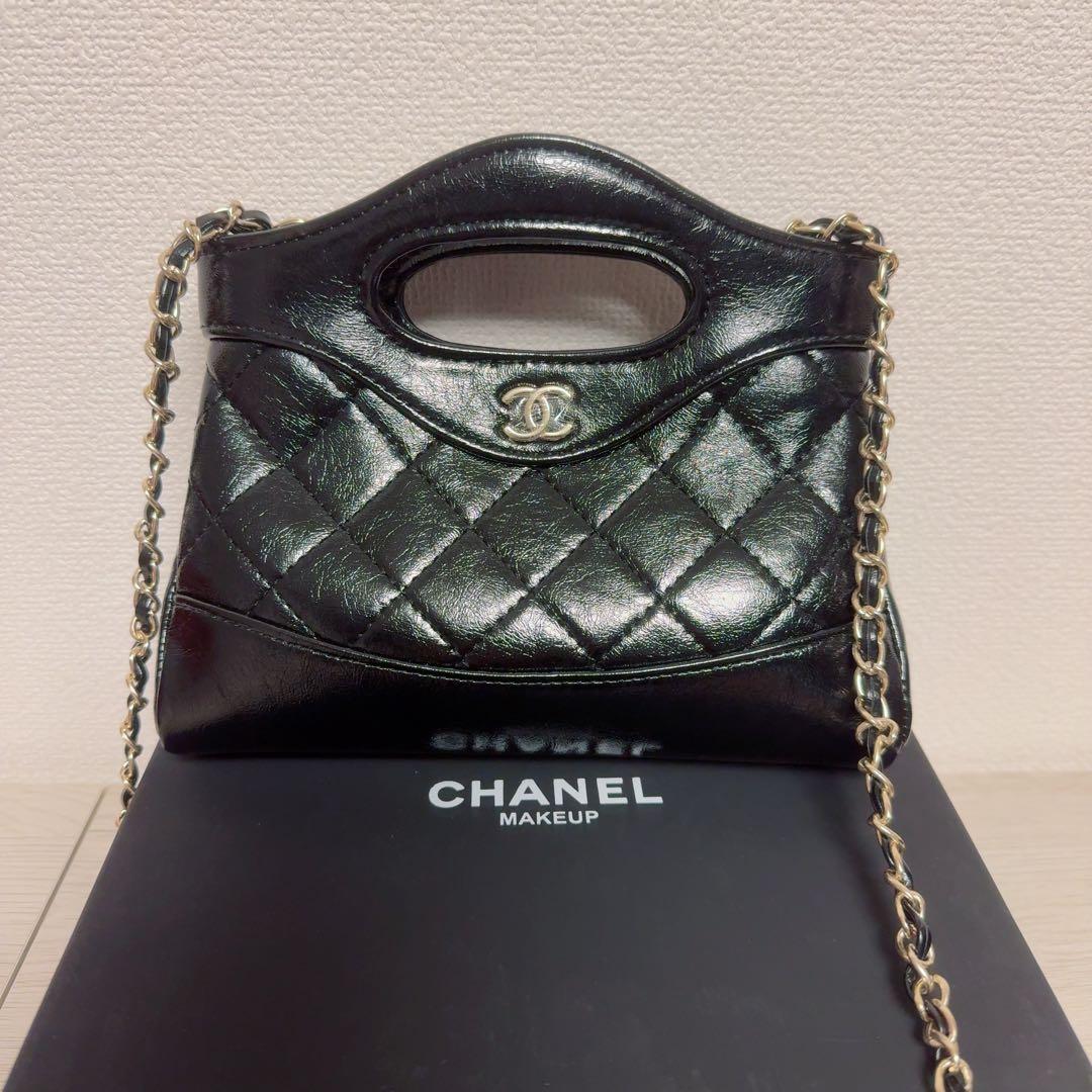 CHANEL ブラックレザー 31ナノ ミニショルダーバッグ ノベルティ