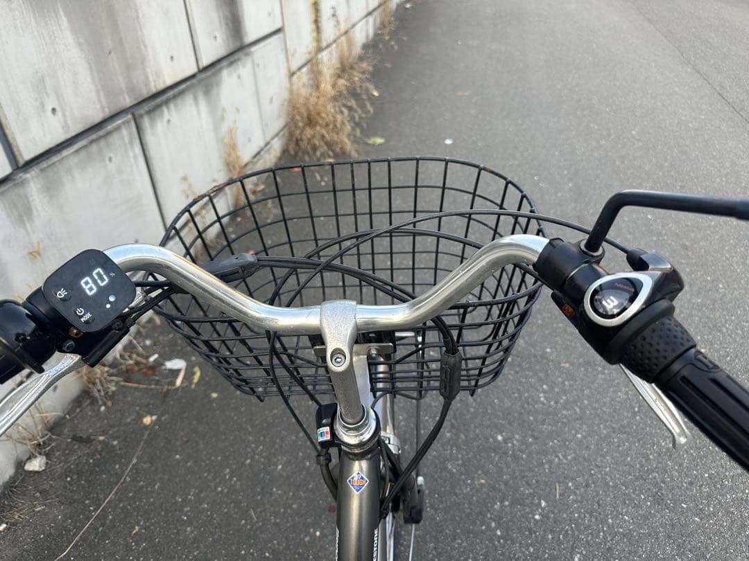 ブリヂストン電動アシスト自転車 グレー バスケット付き