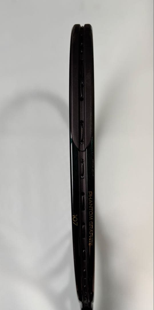 PHANTOM GRAPHITE 107 テニスラケット（2024年モデル）