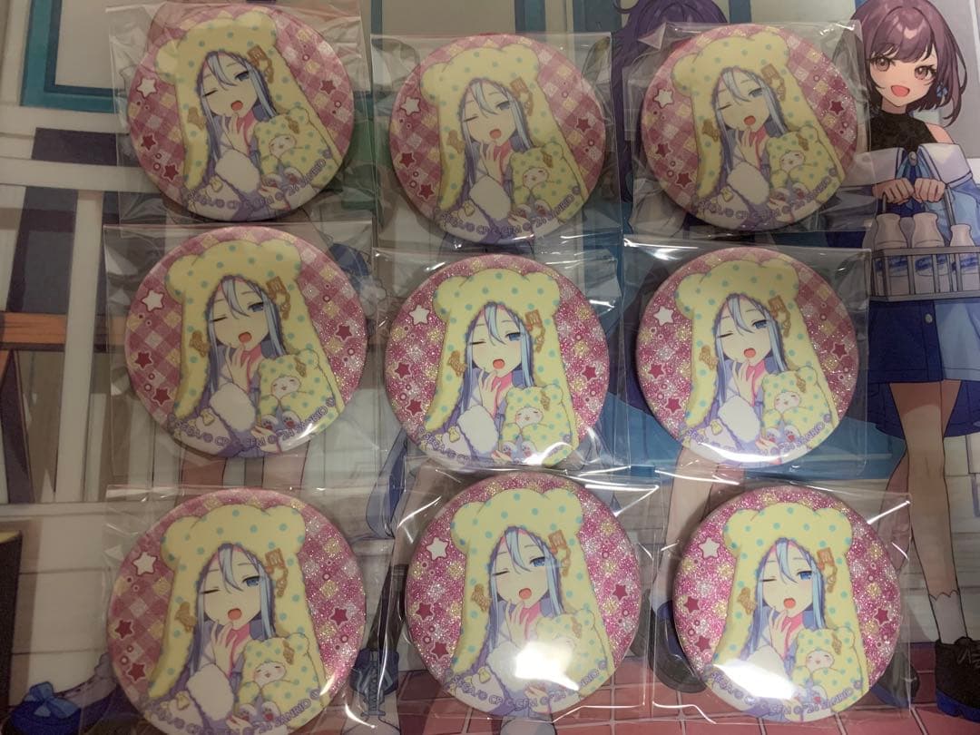 プロセカ　 宵崎奏 グリッター缶バッジ サンリオ