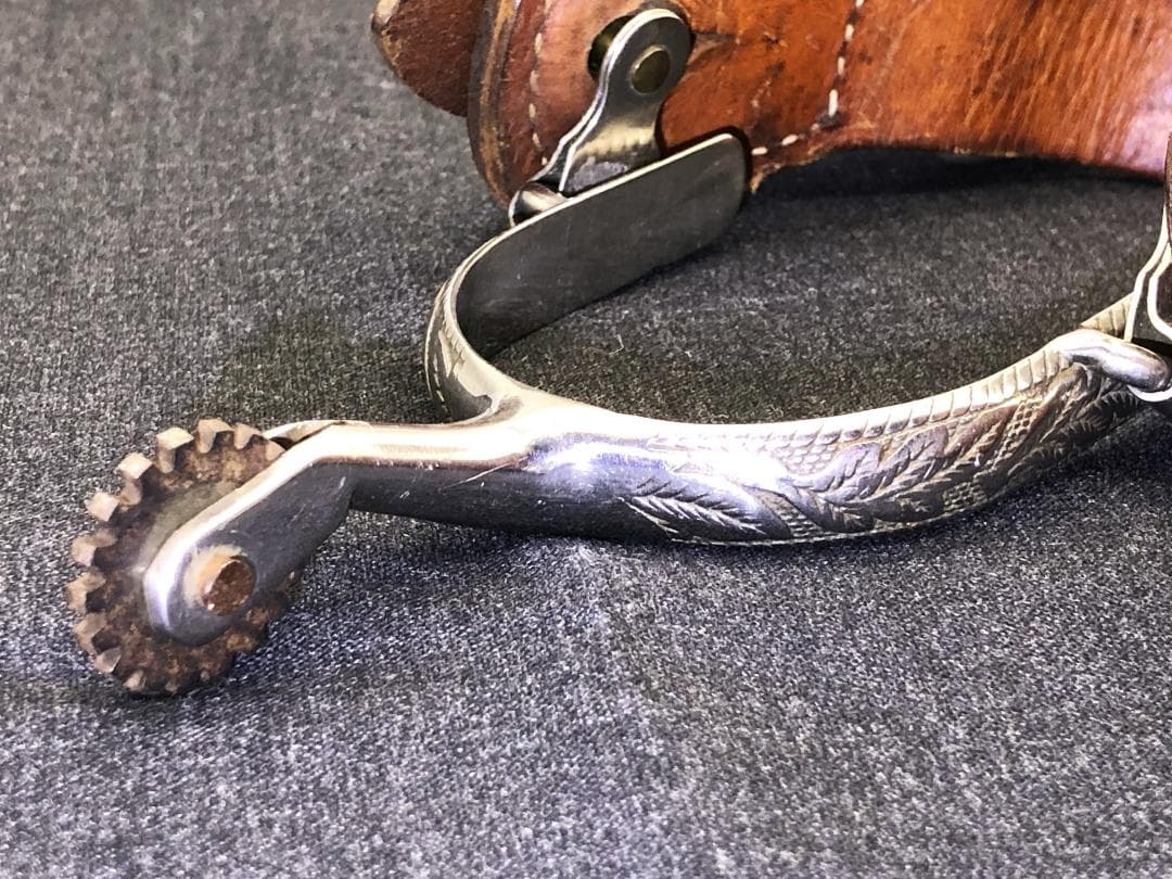 【 USAカウボーイ スパー 】　拍車実物　20世紀　ベルト付き