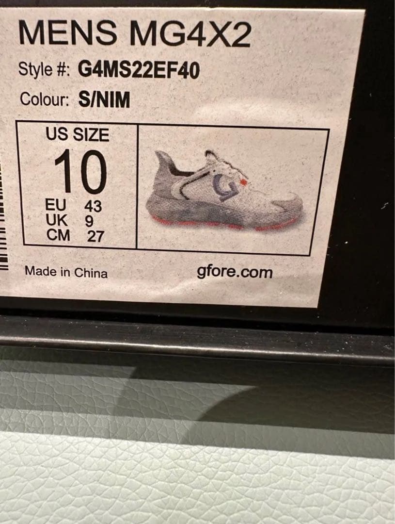 国内正規品　新品　ジーフォア　27 ゴルフシューズ　マークアンドロナ好きにも