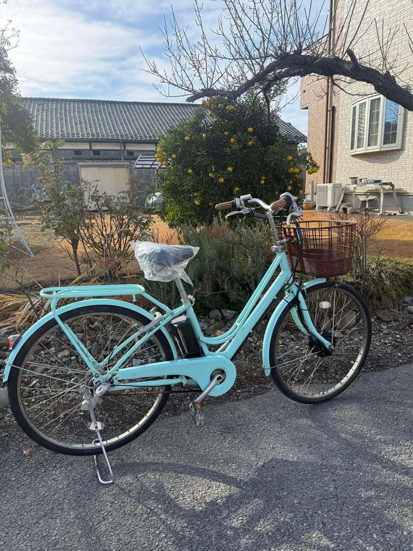 水色 シティサイクル 26インチ 前面バスケット付き