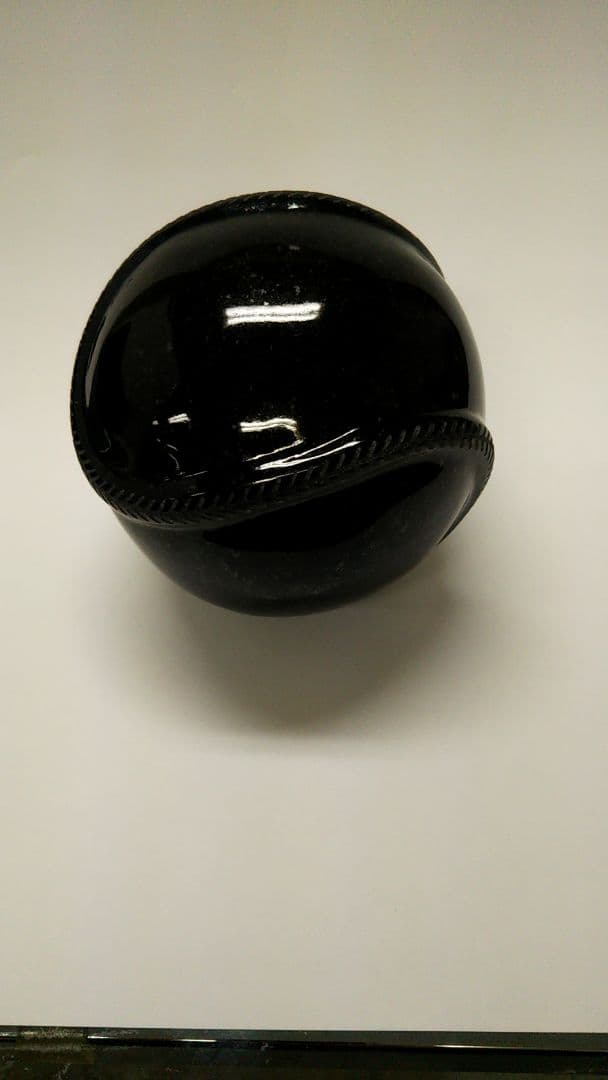 黒御影石(硬式野球ボール形状)