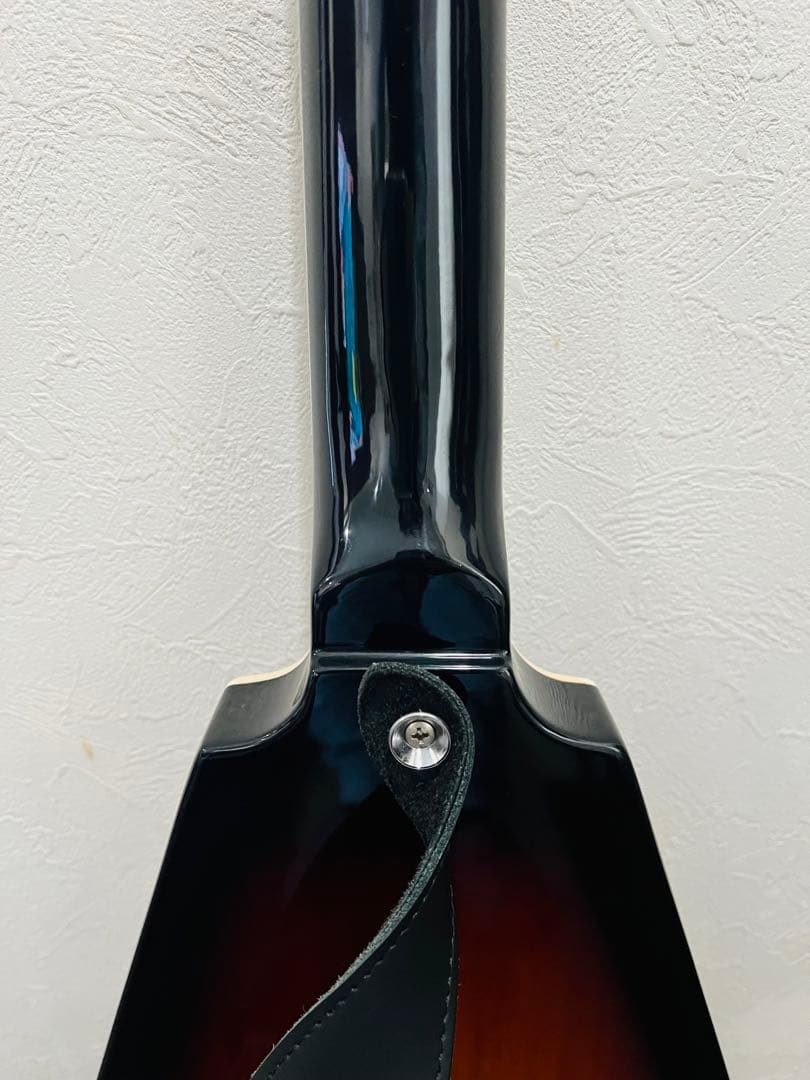 フライングV セットネック キルスイッチ ロックペグ ストラップ付き