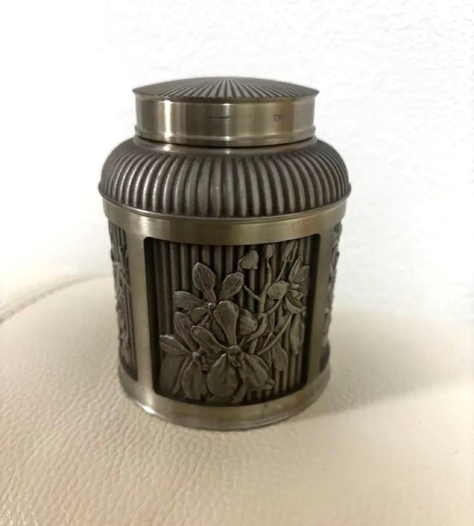 Selangor Pewter フタ付キャニスター 花レリーフ 茶筒