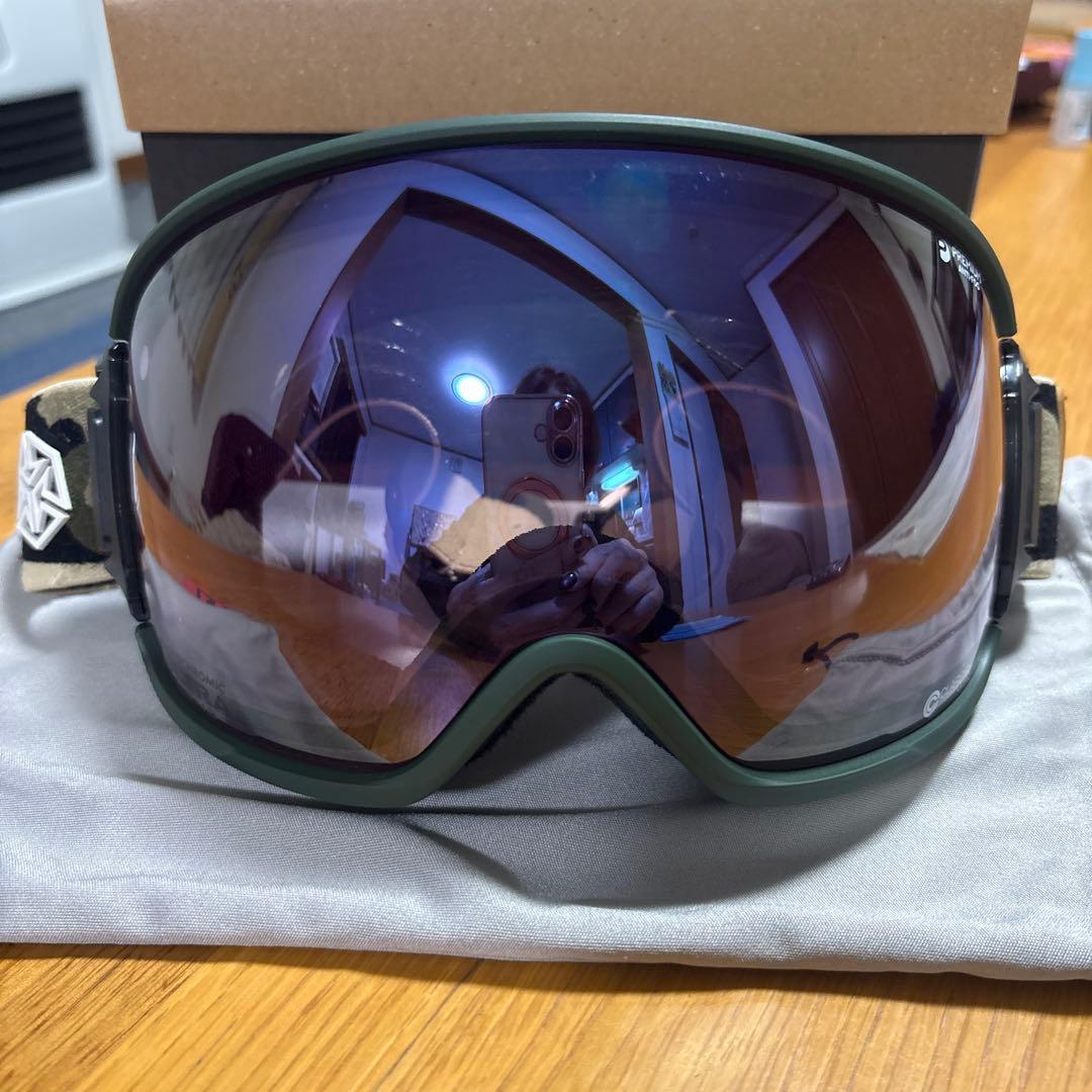 DICE BANK ゴーグル 調光