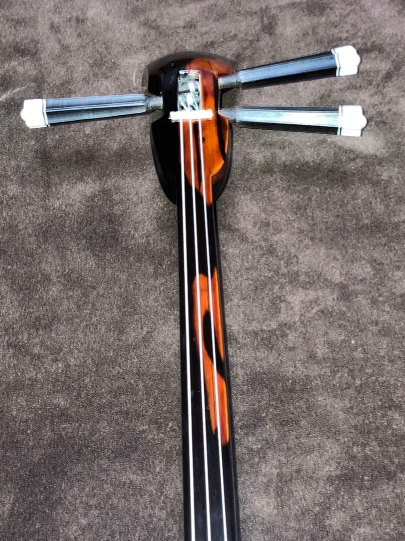 沖縄三線ワンランク上(上質黒檀)真壁型本皮一枚張りスンチ塗り期間限定出品