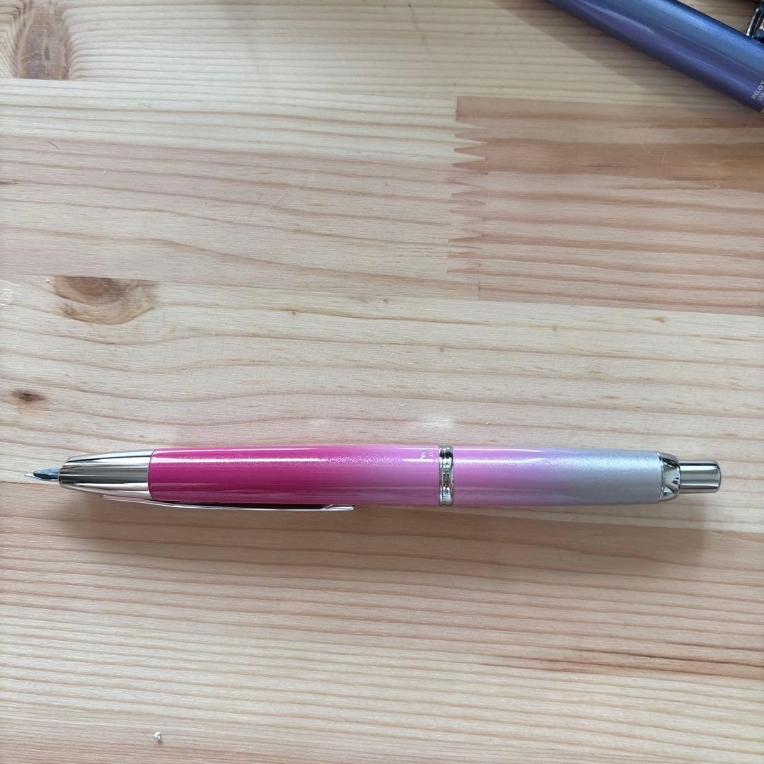 パイロット 万年筆 キャップレス F 細字