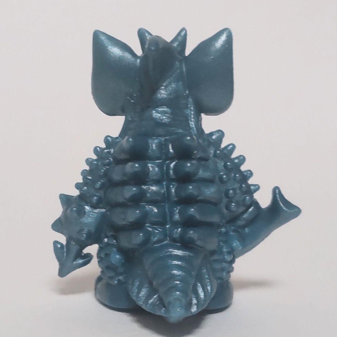 タイロンさん用★コレ401　ウルトラマン怪獣消しゴム　タイラント　メタリック　他