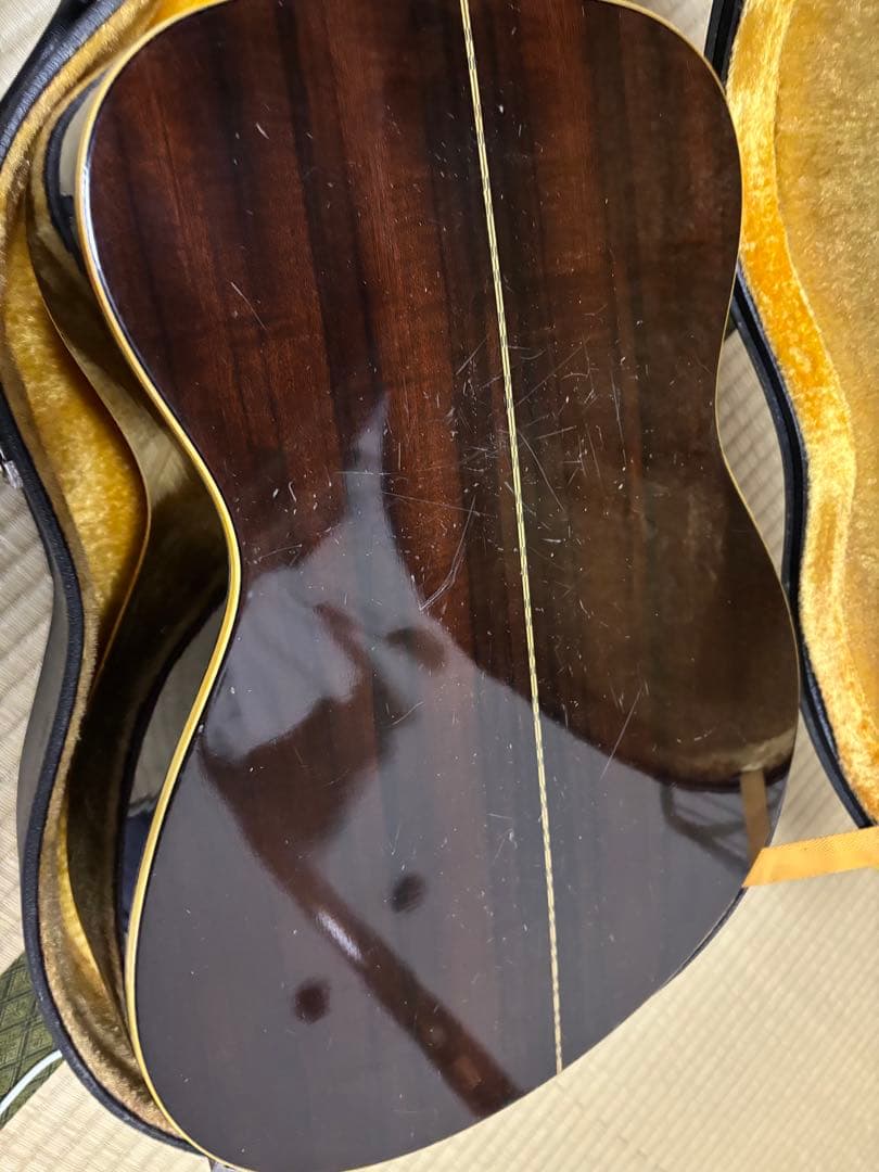 YAMAHA アコースティックギター ハードケース付き