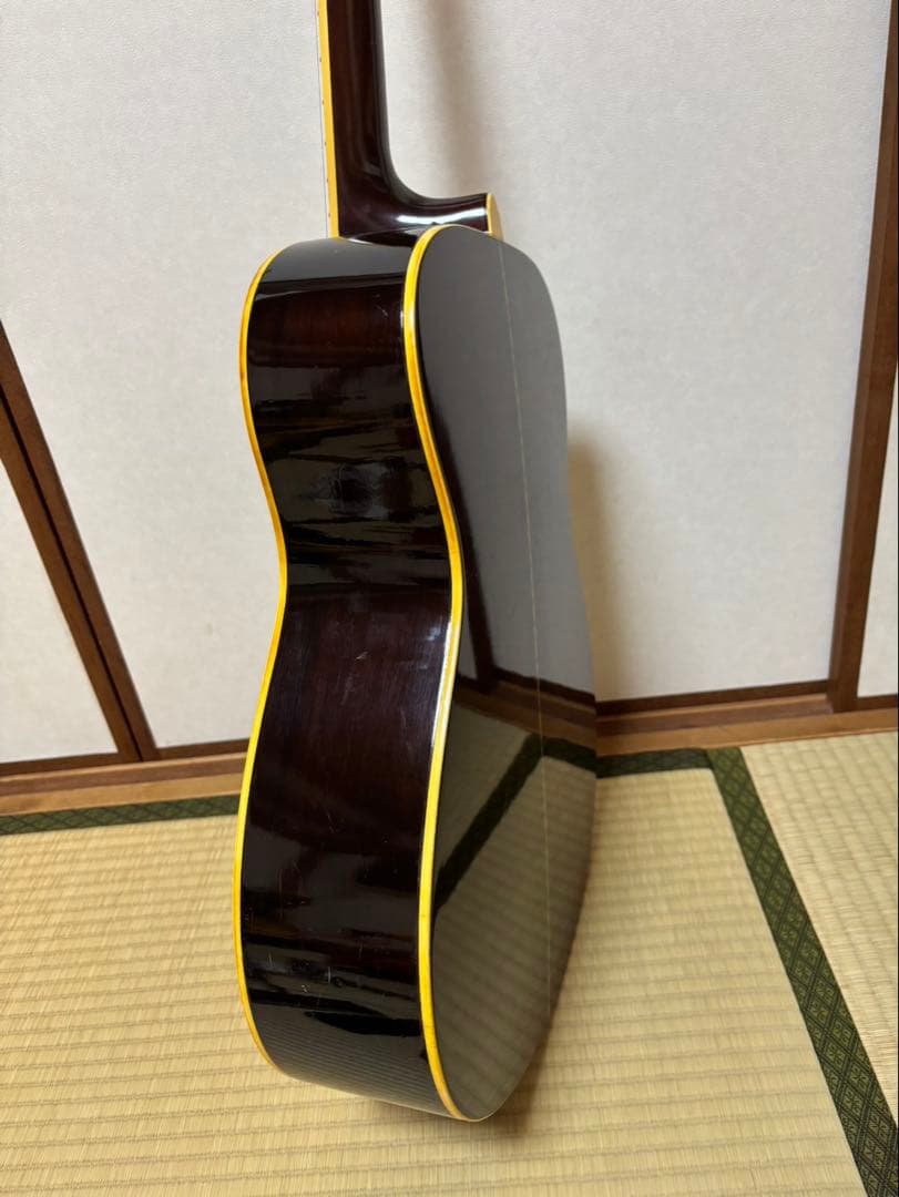 YAMAHA アコースティックギター ハードケース付き