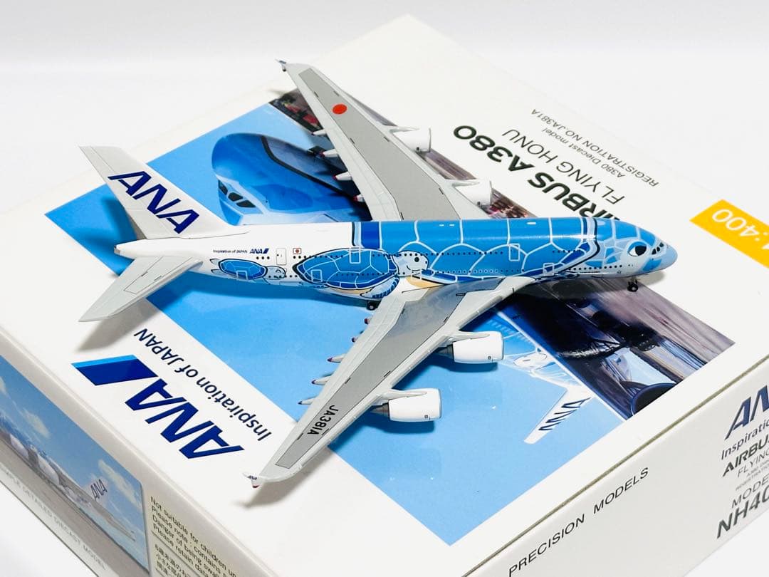 全日空商事 1/400 ANA A380 FLYING HONU NH40099