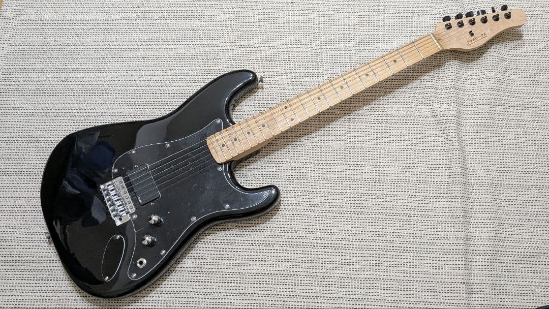 EMG 81 pickup on the Stratocaster エレキギター