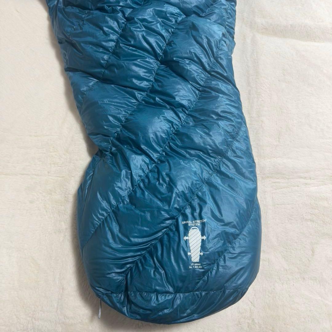 人気モンベル　800FP アルパインダウンハガー800 #3 バルサム　シュラフ