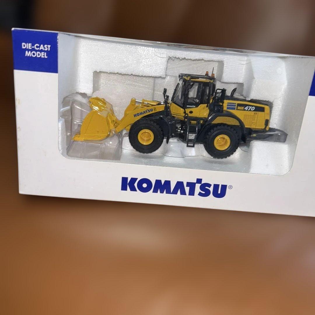専用　KOMATSU WA 470-8 ダイキャストミニカー