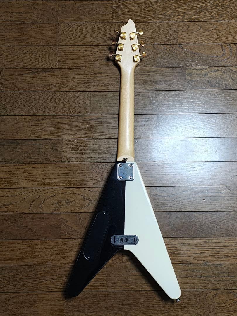 K-GARAGE スピーカー付ミニエレキギター FVタイプ SFV-180