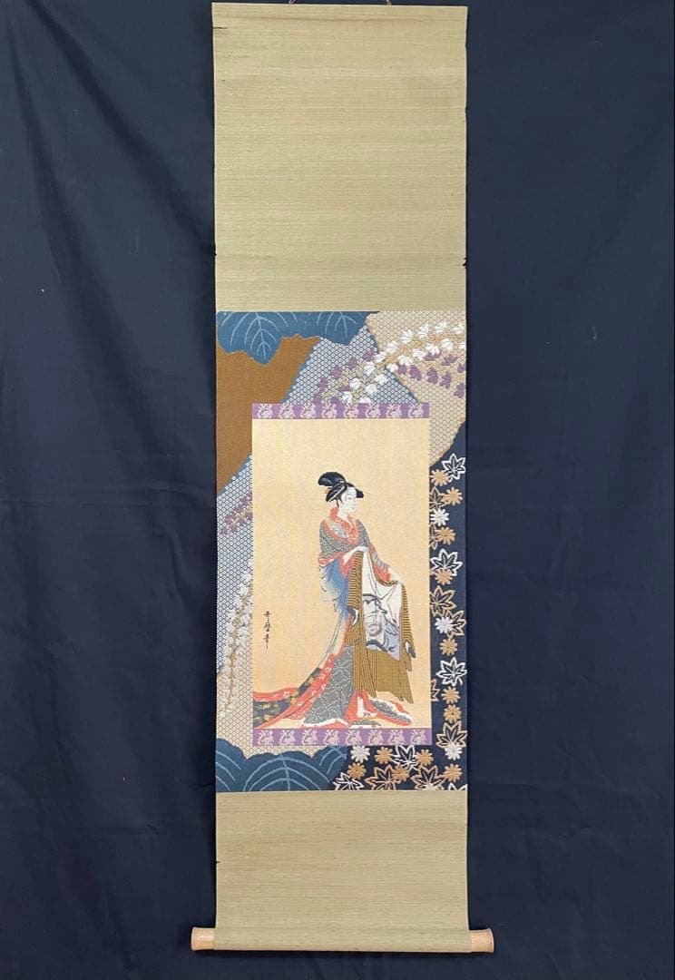 喜多川歌麿　織物掛け軸　特製桐箱付
