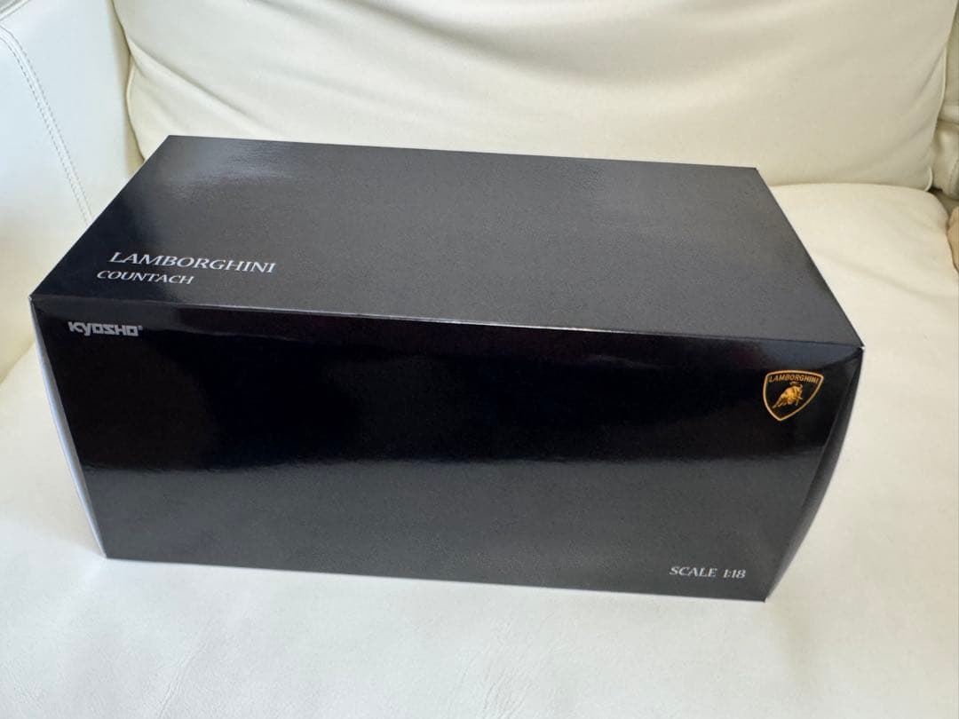 京商 ランボルギーニ カウンタック ウォーターウルフ 1/18