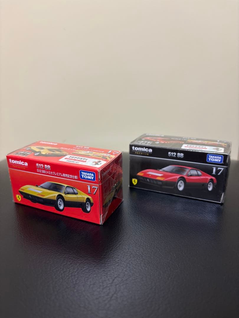 【新品未使用】トミカ　歴代フェラーリ　34台+フェラーリセット8台