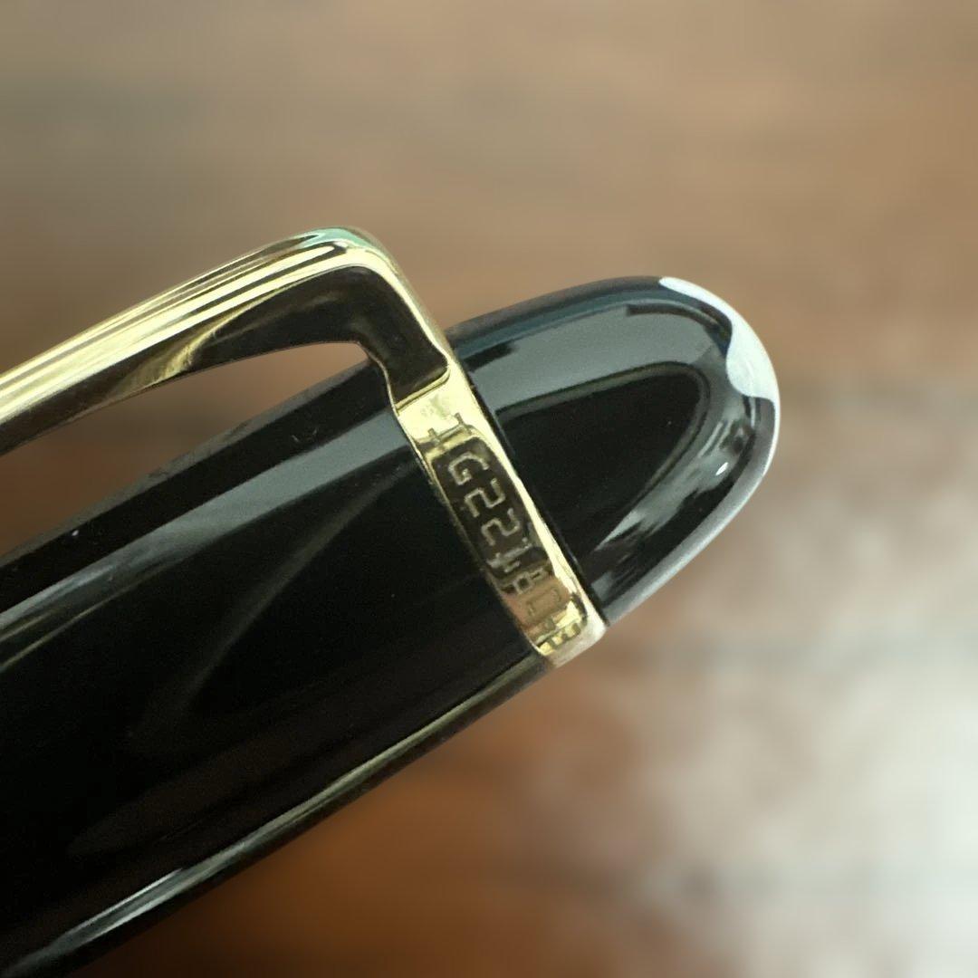 ★良品★モンブラン164Gクラシック黒金ボールペン ケース付