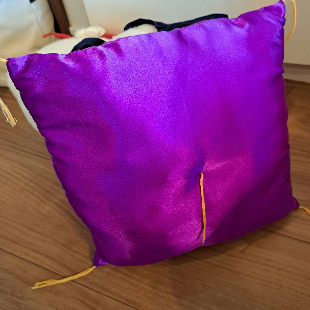 ハローキティ 和服 着物　座布団　正座　ぬいぐるみ　ビッグサイズ