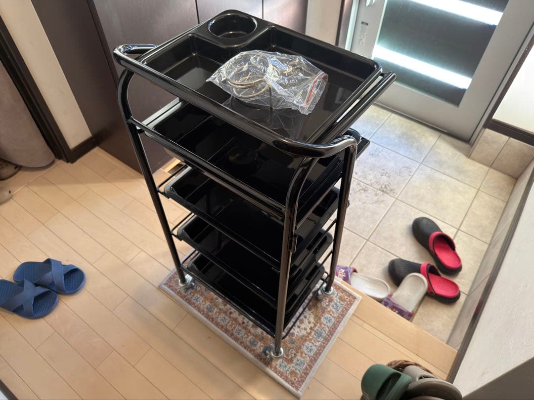 美容用ワゴン(未使用!!)