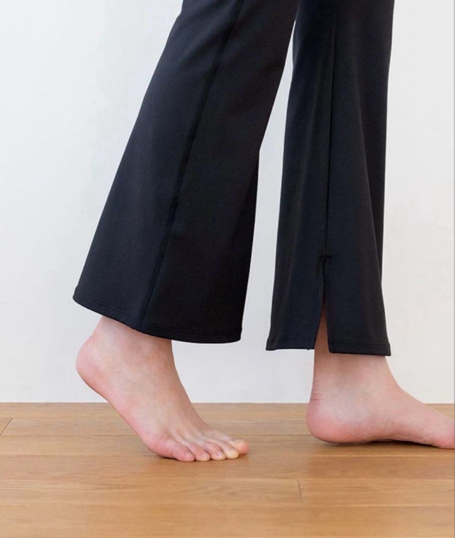 【SUKALA】　ベーシックフレアパンツ Ｌサイズ グレー