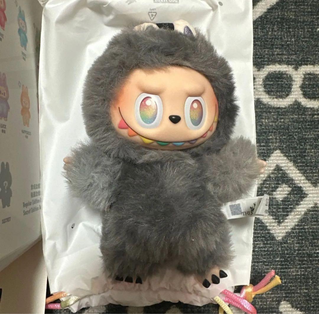 ポップマート ラブブ ビッグイントゥエナジー ぬいぐるみ シークレット 新品