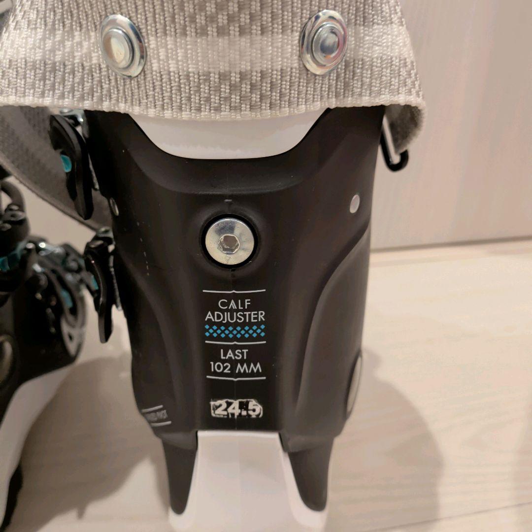 【美品】Salomon 女性用スキーブーツ 24.5