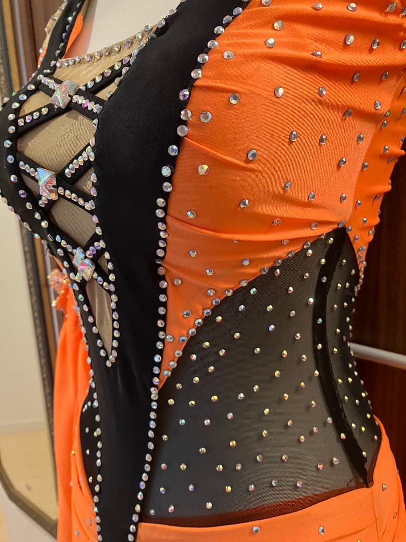 社交ダンスドレス オレンジと黒