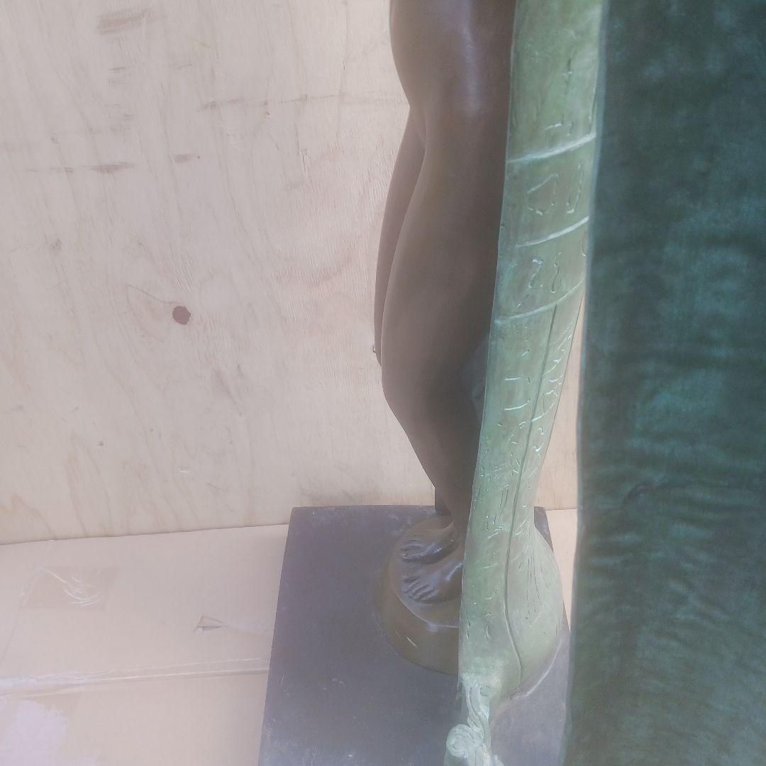 エジプト　棺入りのクレオパトラ像　真鍮製　オブジェ　銅像　女性像