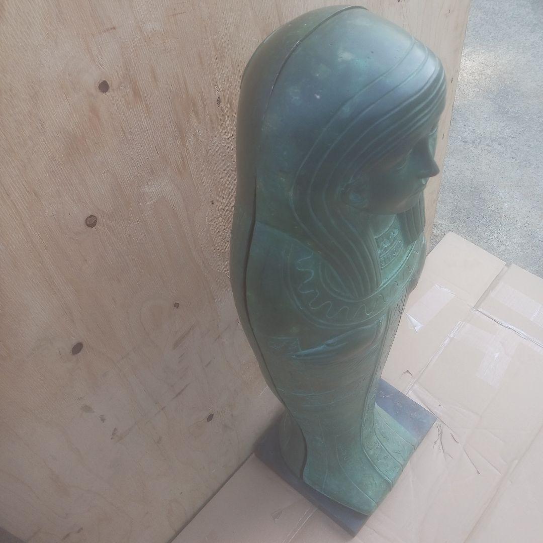 エジプト　棺入りのクレオパトラ像　真鍮製　オブジェ　銅像　女性像