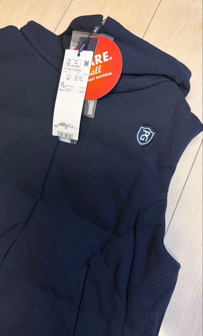 【新品・未使用】パーリーゲイツレディース ダウンベスト　フード付き　ネイビー