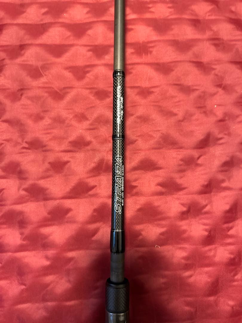 デジーノ　stradaブラック611mh.RST3s