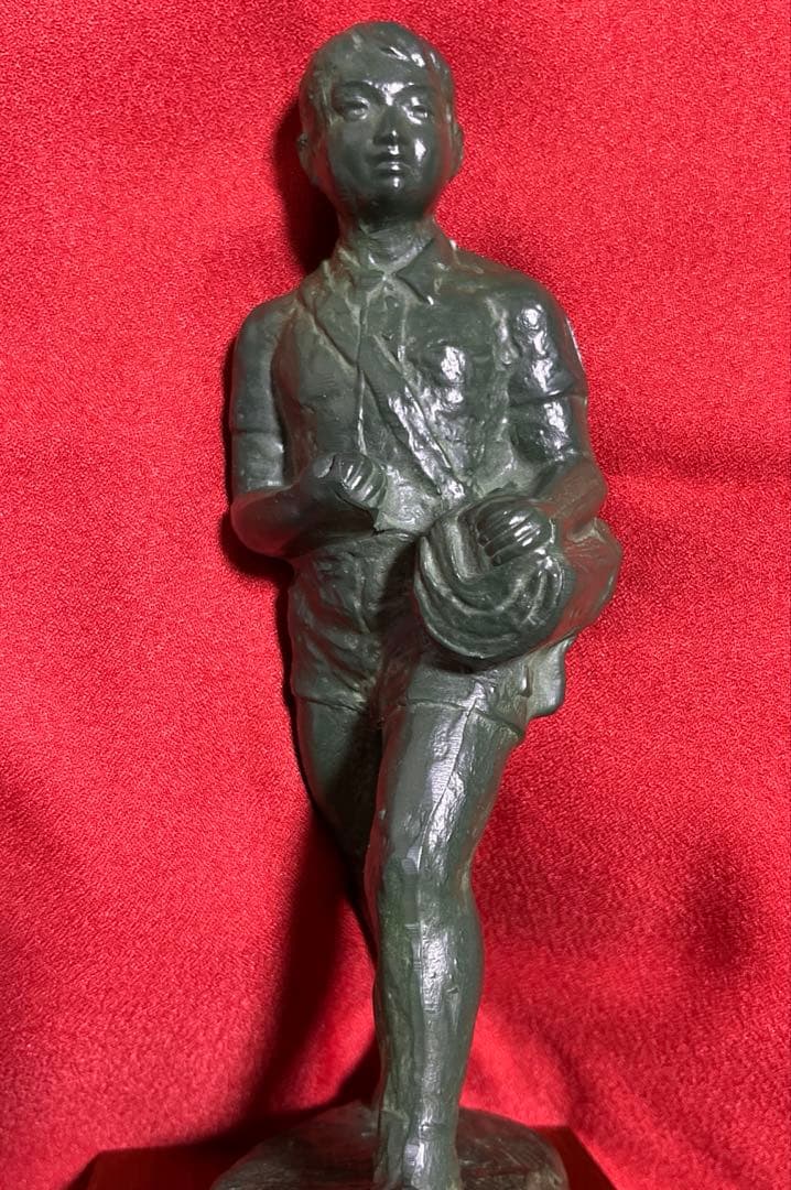 【非売品】創価学会 聖教新聞社 記念品 広布使者乃像 無冠の友 貴重品 レア