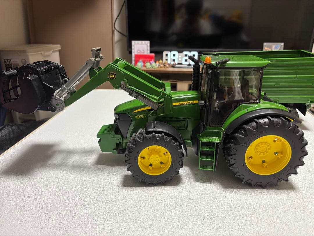 John Deere トラクター ミニカー フロントローダー付き