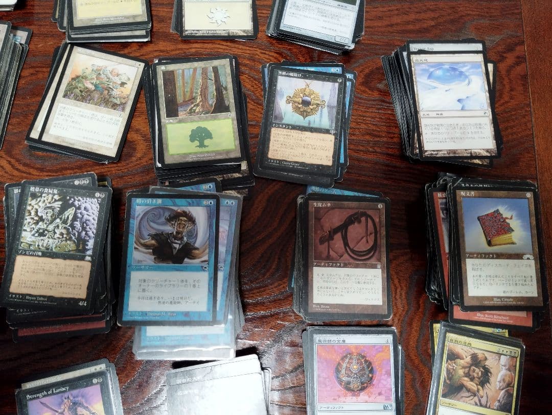マジック：ザ・ギャザリング まとめ売り　カード　初期あり約2000枚