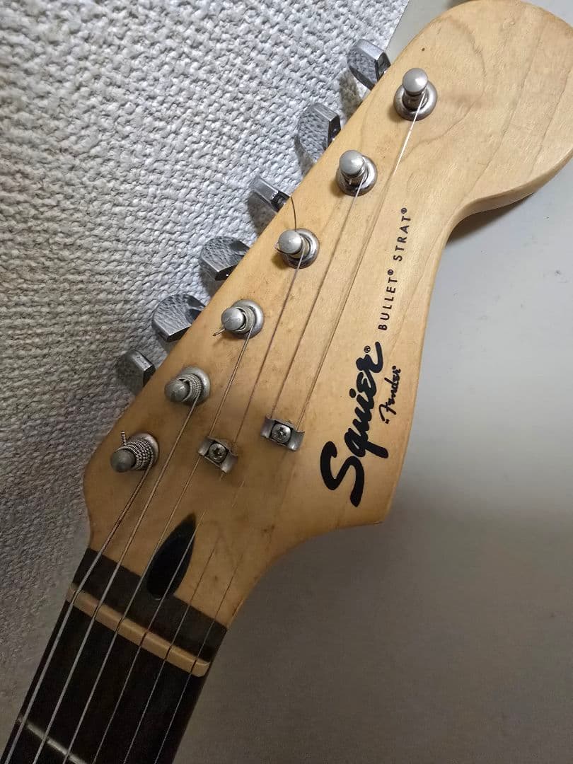 Squier ストラトキャスター サンバースト