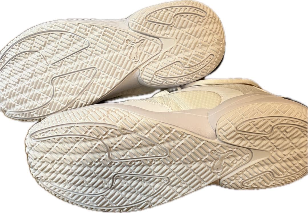 プーマシューズ