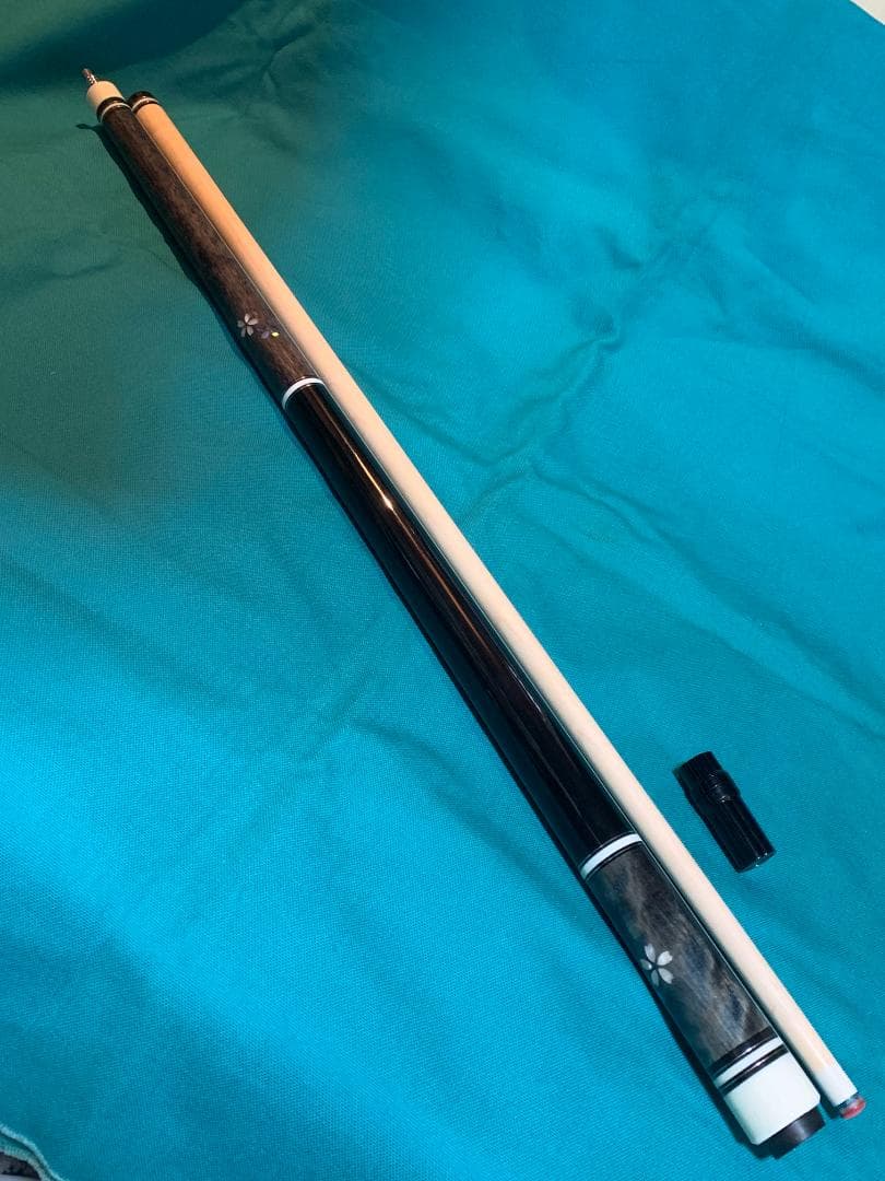 黒【新品】桜インレイ・プレイキュー・ラジアル・12ｍｍ