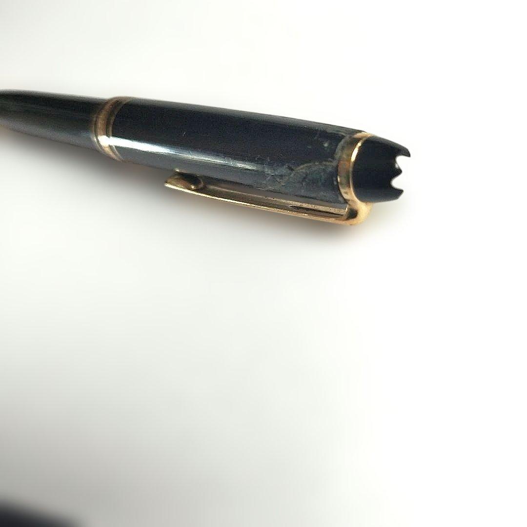 MONTBLANC　MEISTERSTUCK　ボールペン　黒