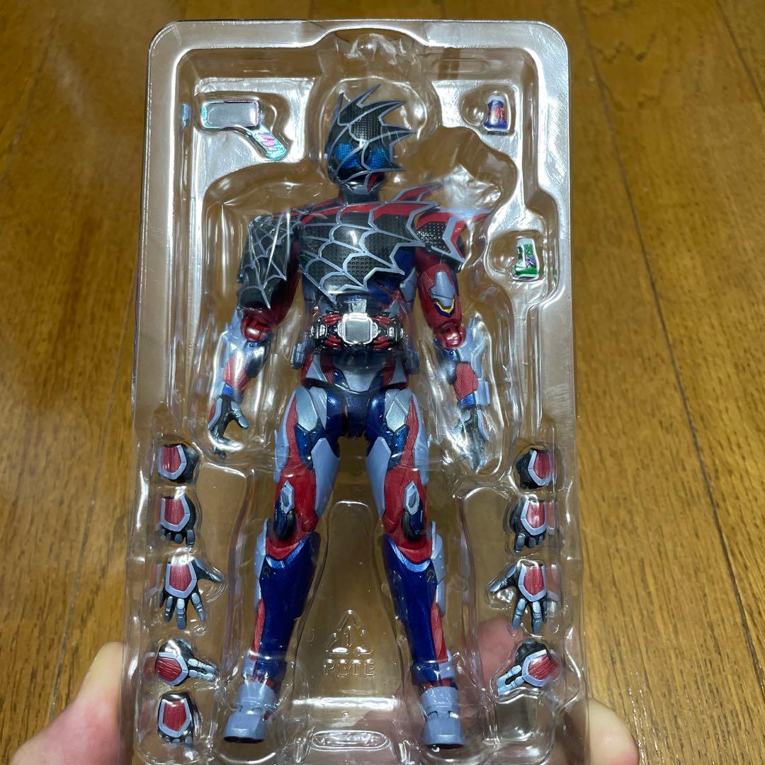 S.H.Figuarts仮面ライダーアークゼロ＆ゼロワン＆デモンズセット売り