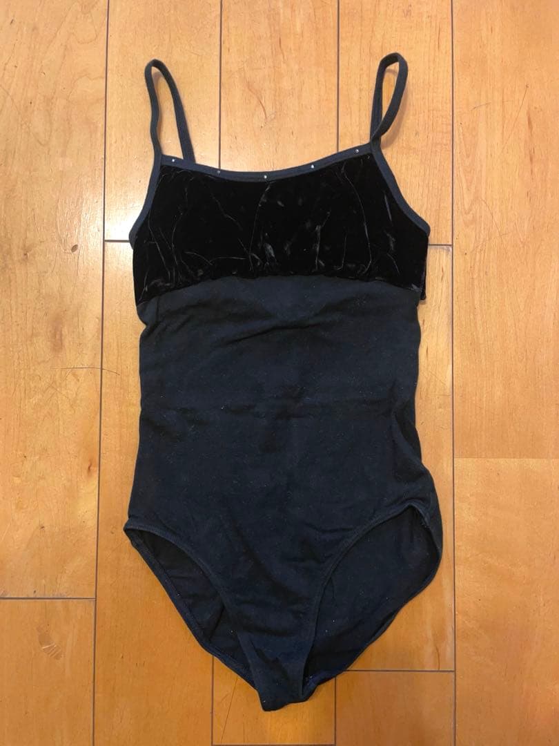 バレエ用レオタードセット 8点（ステージショーツ付き）