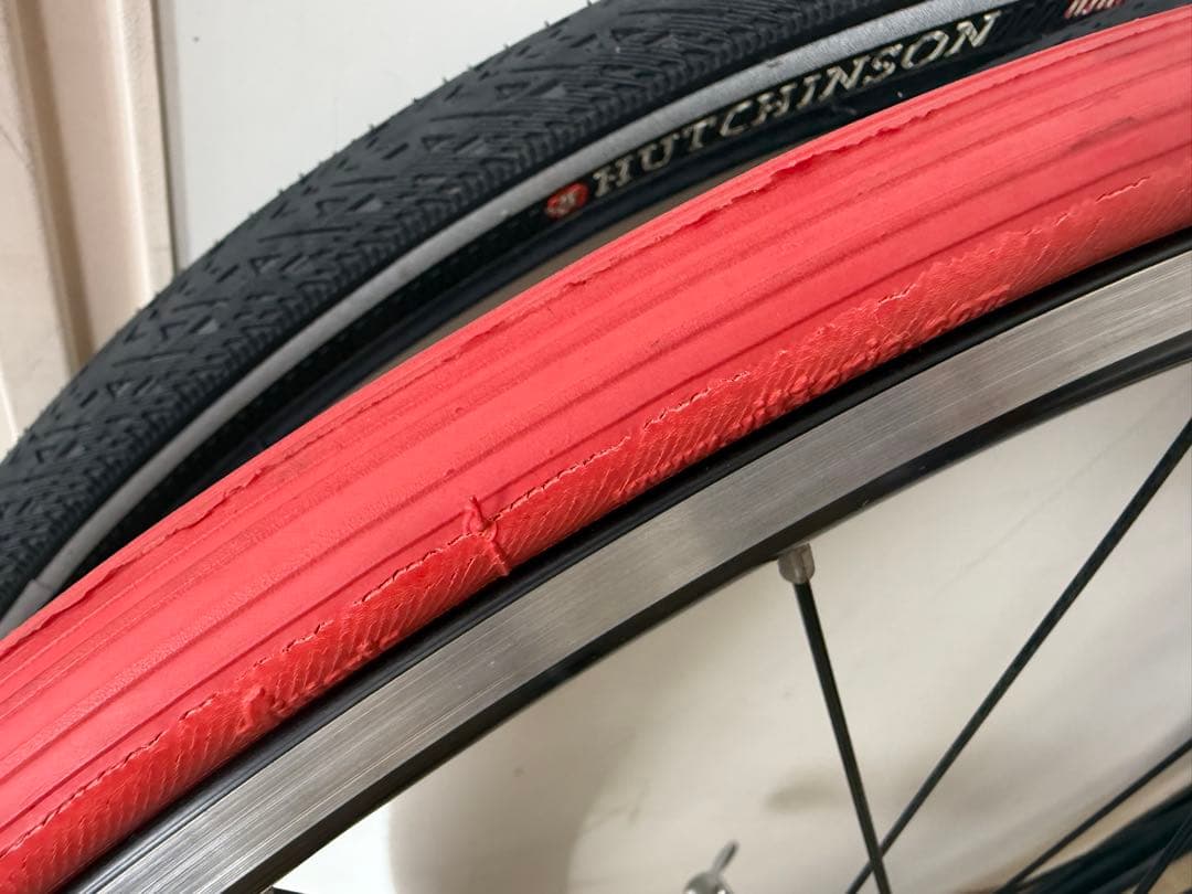 シマノ完組ホイールWH-R500 、10速スプロケ、タイヤ付き