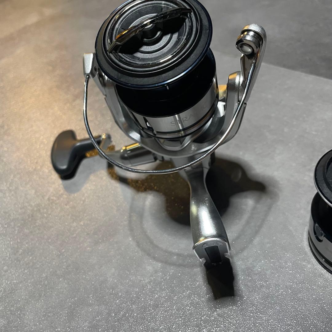 19ストラディック4000XG 【替えスプール付き】