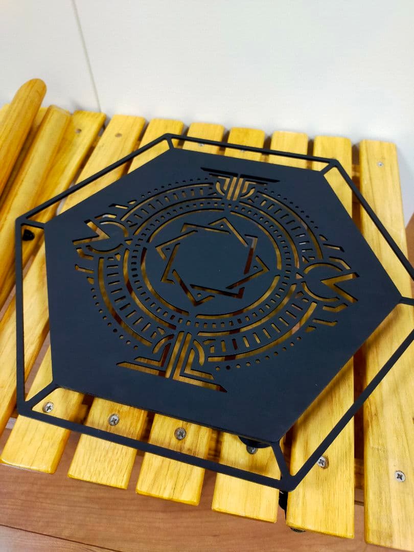 DEVISE WORKS×ソマビト 焚き火サイドスタンド Vein